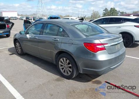 2012 Chrysler 200 Touring z USA, uszkodzony, nr VIN 1C3CCBBB3CN283908